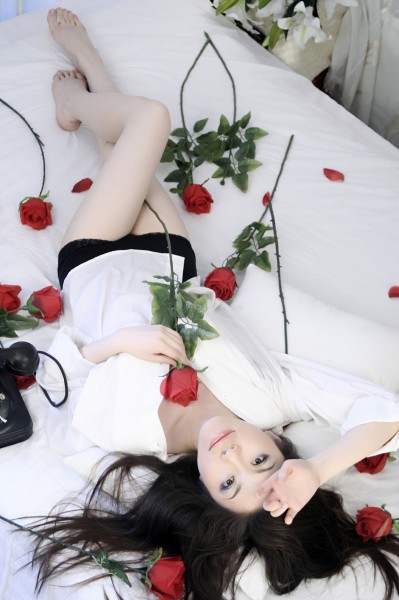 点击大图看下一张：人物造型设计图片