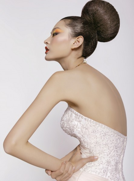 点击大图看下一张:人物造型设计图片