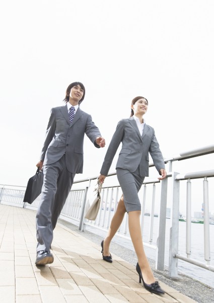 点击大图看下一张:商务白领形象图片