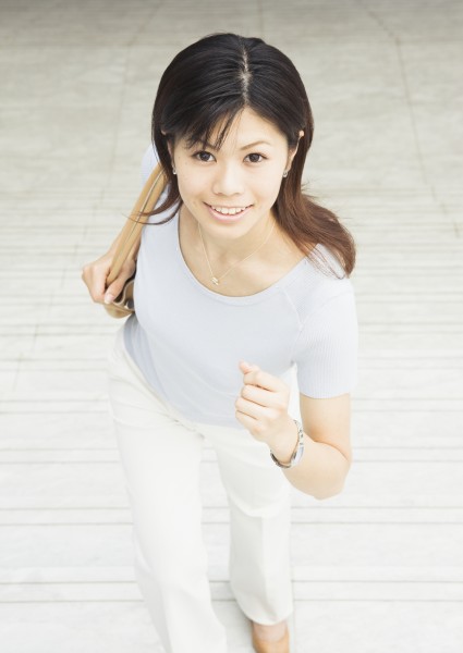 点击大图看下一张:商务白领形象图片