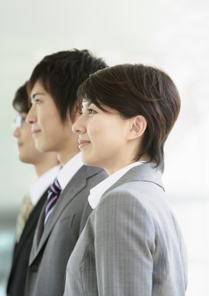 点击大图看下一张:商务白领形象图片