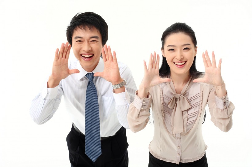 点击大图看下一张:商务搭档图片