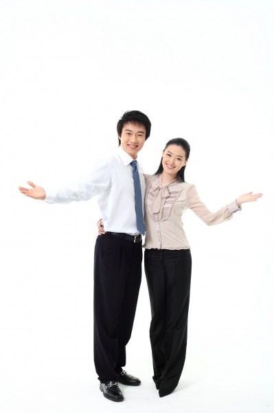 点击大图看下一张：商务搭档图片