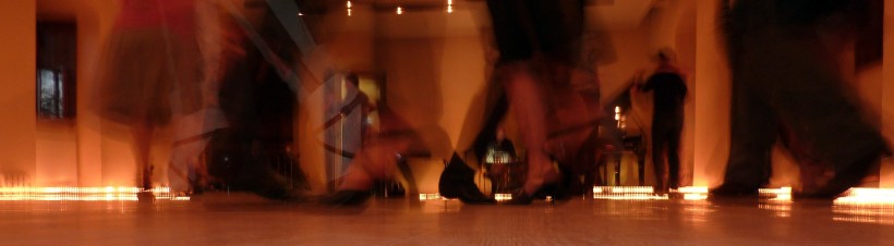 点击大图看下一张：双人舞蹈探戈图片