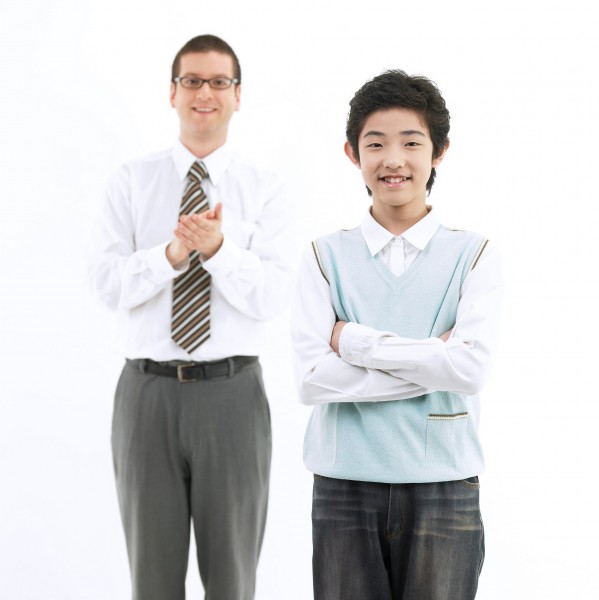 点击大图看下一张：外语教育图片