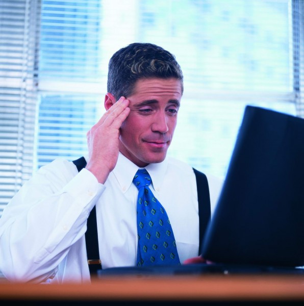 点击大图看下一张：网络办公人物图片