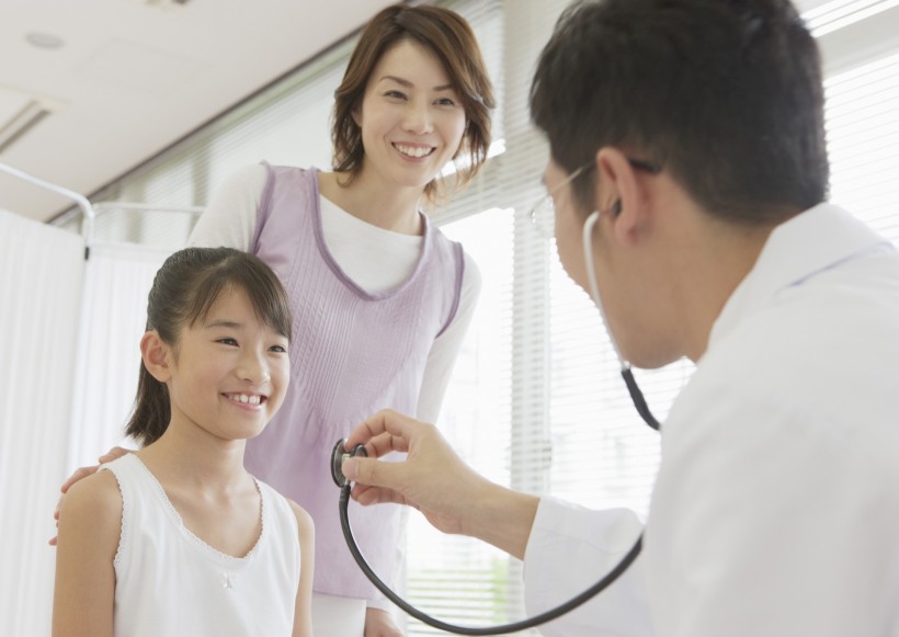 点击大图看下一张：微笑天使医护人员图片