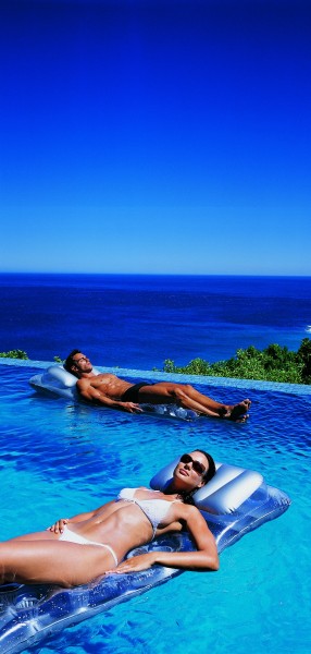 点击大图看下一张：休闲度假图片