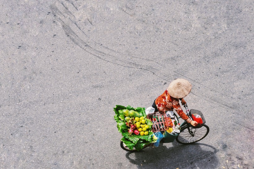 点击大图看下一张：朴素的越南人的生活图片