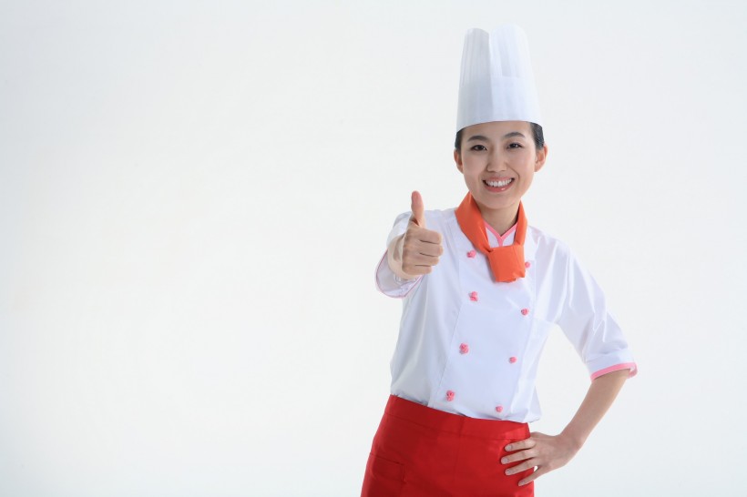点击大图看下一张：职业女性厨师图片