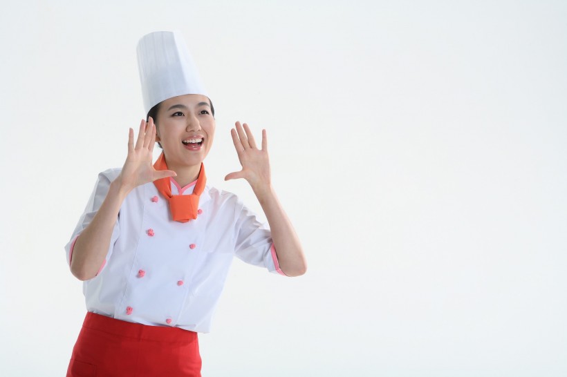 点击大图看下一张：职业女性厨师图片
