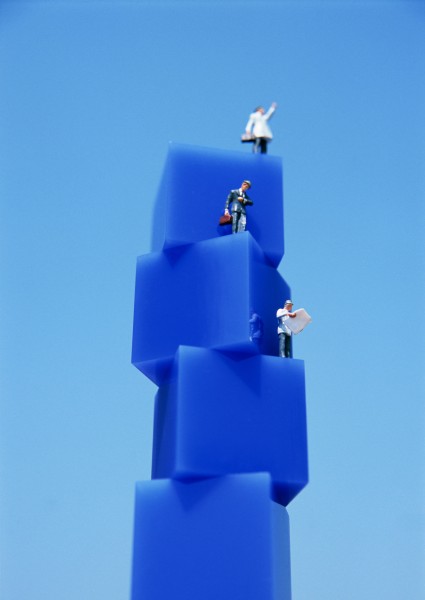 点击大图看下一张:商务科技广告图片