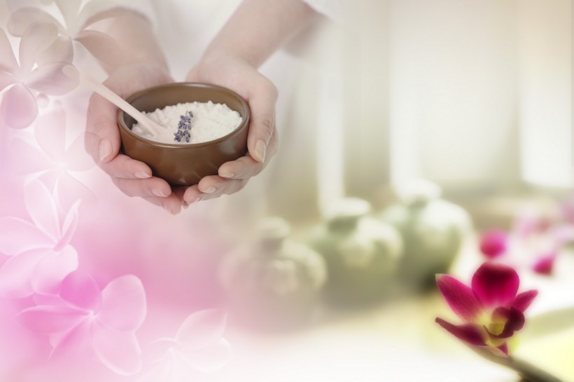 点击大图看下一张:水疗SPA背景图片