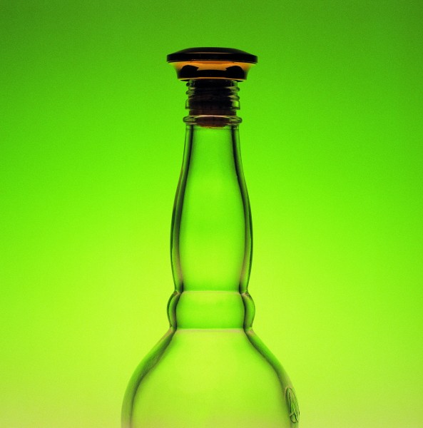 点击大图看下一张：玻璃瓶风格图片