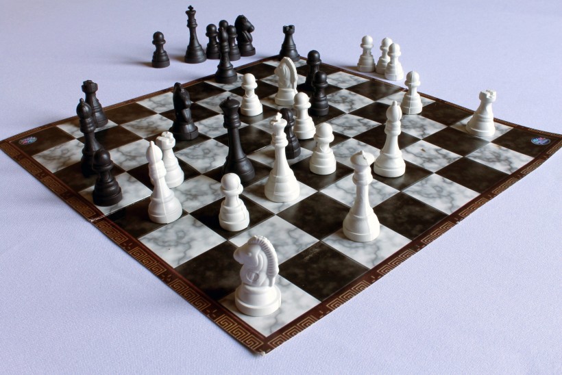 点击大图看下一张：国际象棋图片