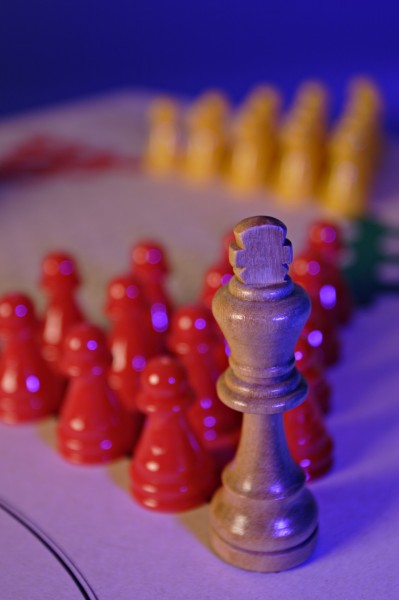 点击大图看下一张：下棋与博弈图片