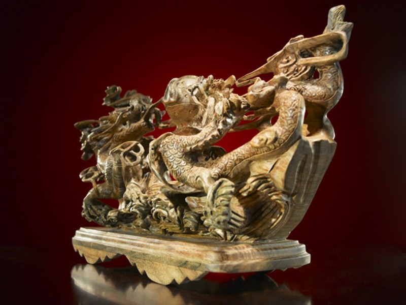 点击大图看下一张:传统动物工艺品图片