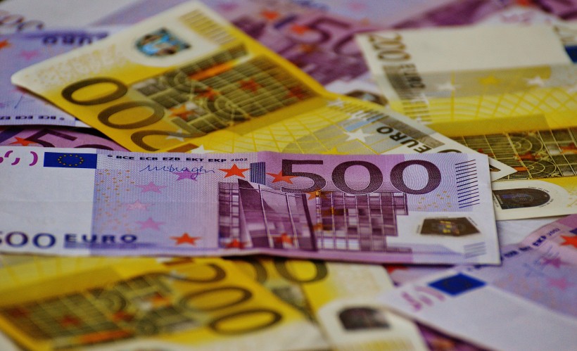 点击大图看下一张：欧盟的欧元货币图片
