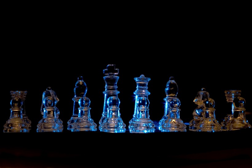 点击大图看下一张:棋子特写图片