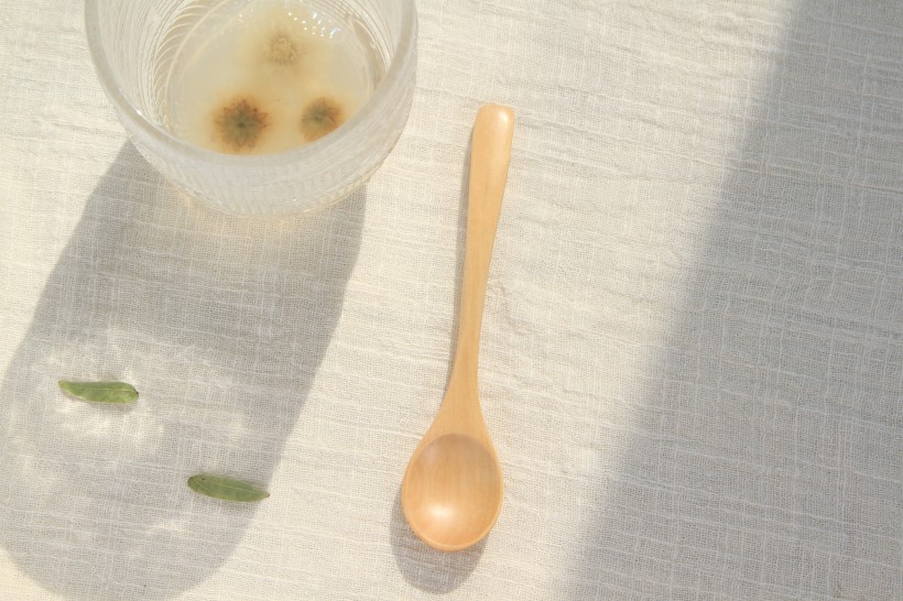 点击大图看下一张：小清新日式木勺图片