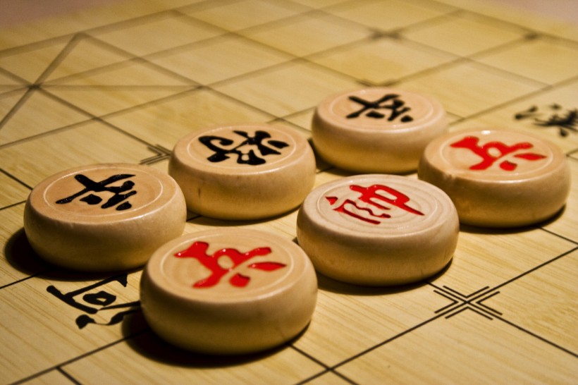 点击大图看下一张:象棋图片