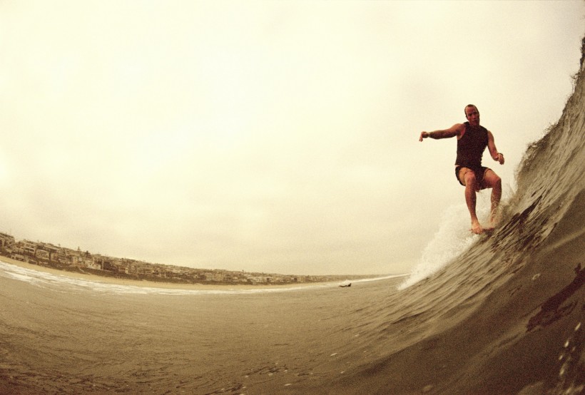 点击大图看下一张：冲浪生活图片