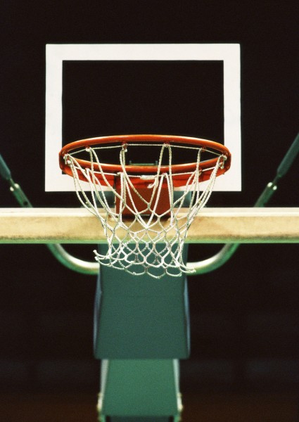 点击大图看下一张：篮球运动图片