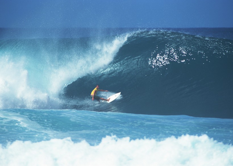 点击大图看下一张：夏威夷冲浪图片