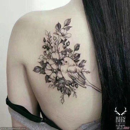 点击大图看下一张：27组小清新素花卉植物纹身图案
