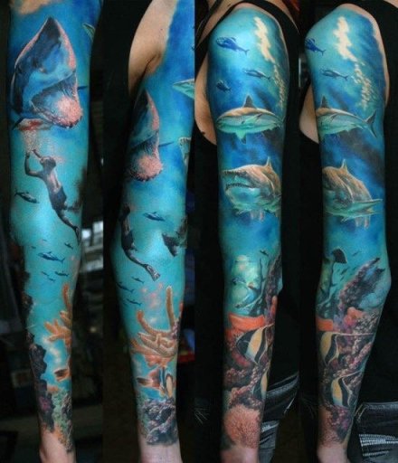 点击大图看下一张：一组炫彩色大花臂纹身图案作品