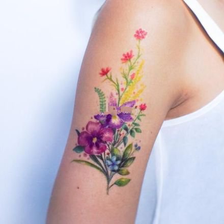 点击大图看下一张：小清新的一组花卉小图案纹身欣赏