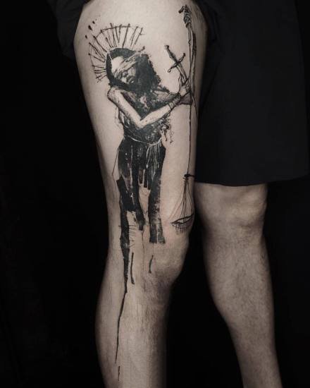 点击大图看下一张：适合大腿和大臂的创意水墨设计纹身图