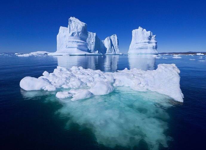 点击大图看下一张：格陵兰海，和你相遇在世界尽头