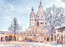 布达佩斯的冬季 ​雪花飘落像童话世界一样