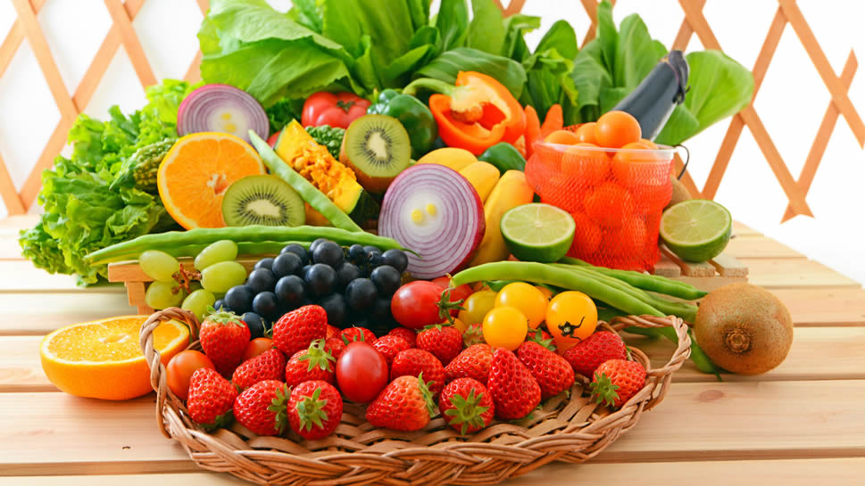 点击大图看下一张：一组色彩鲜艳的水果蔬菜图片欣赏