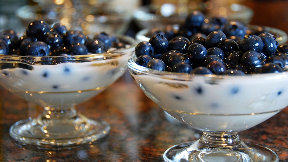 点击大图看下一张：蓝莓像一颗颗蓝宝石 吃在嘴里酸酸甜甜的