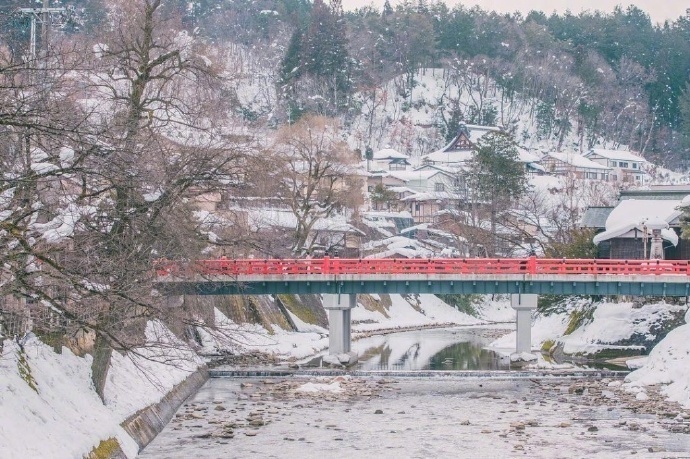 点击大图看下一张：一组日本的清新美丽的雪景图片欣赏
