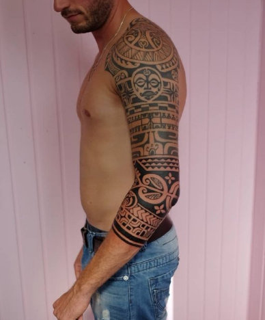 点击大图看下一张：波利尼西亚部落的一组图腾纹身图案