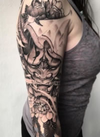 点击大图看下一张：帅气的一组传统般若纹身图片