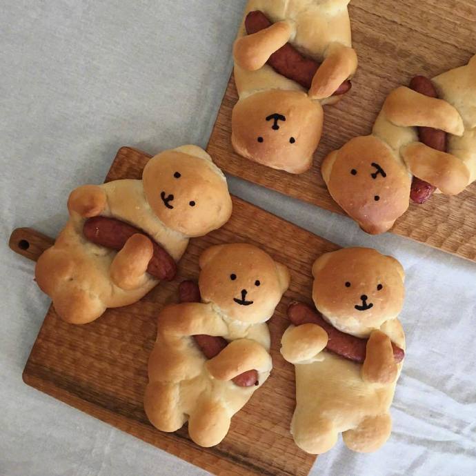 点击大图看下一张：一组超级可爱的小熊可爱面包