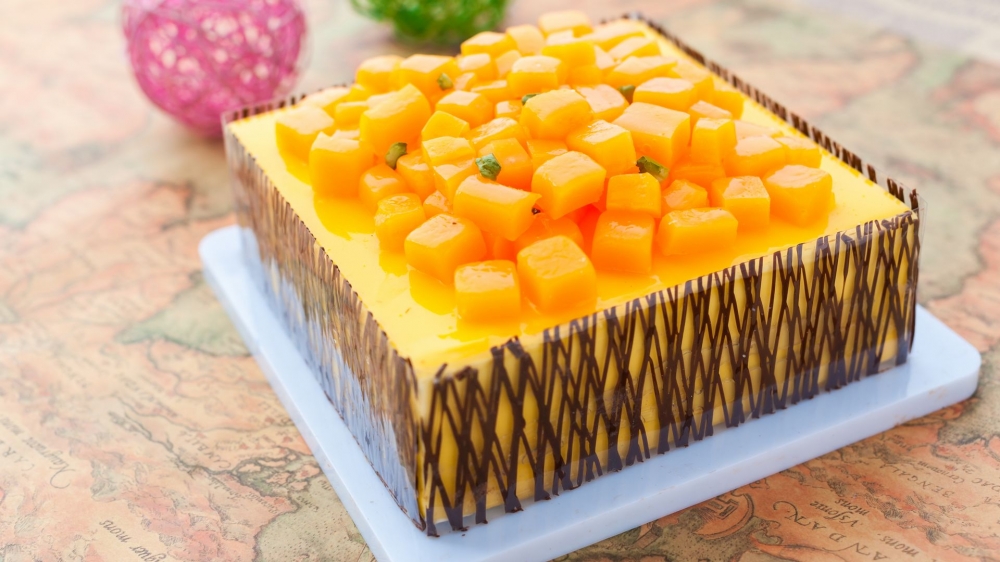 点击大图看下一张：一组香甜可口的芒果蛋糕高清图片