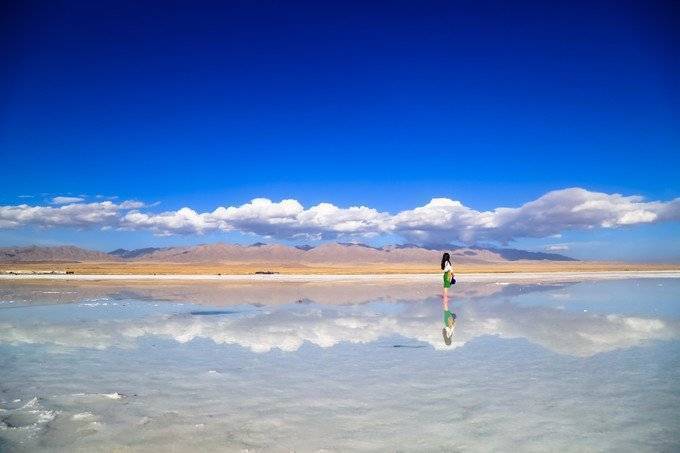 点击大图看下一张：青海的茶卡盐湖 中国的天空之境
