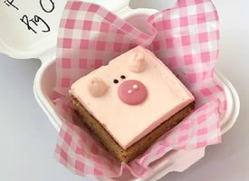 一组超可爱的猪猪主题甜品系列欣赏