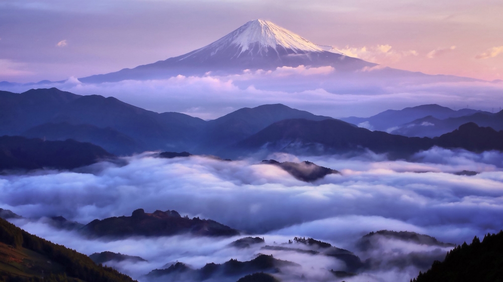 点击大图看下一张：显得格外壮丽的富士山高清图片欣赏