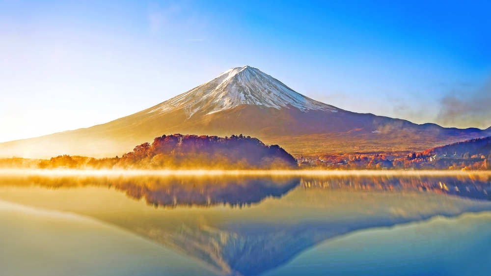 点击大图看下一张：显得格外壮丽的富士山高清图片欣赏