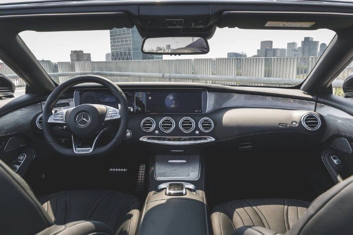 点击大图看下一张：Mercedes-Benz S500 Cabrio优雅的大敞篷