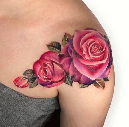 点击大图看下一张：18张很漂亮的玫瑰花朵纹身图片