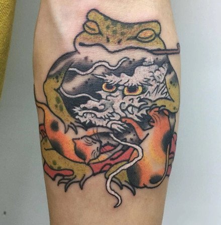 点击大图看下一张：9张日式传统青蛙的纹身图片作品