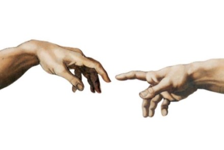 点击大图看下一张：触碰手指的手势纹身作品图案欣赏