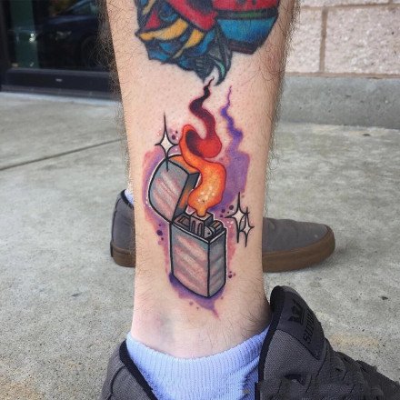 点击大图看下一张：打火机主题的9张打火机纹身图案